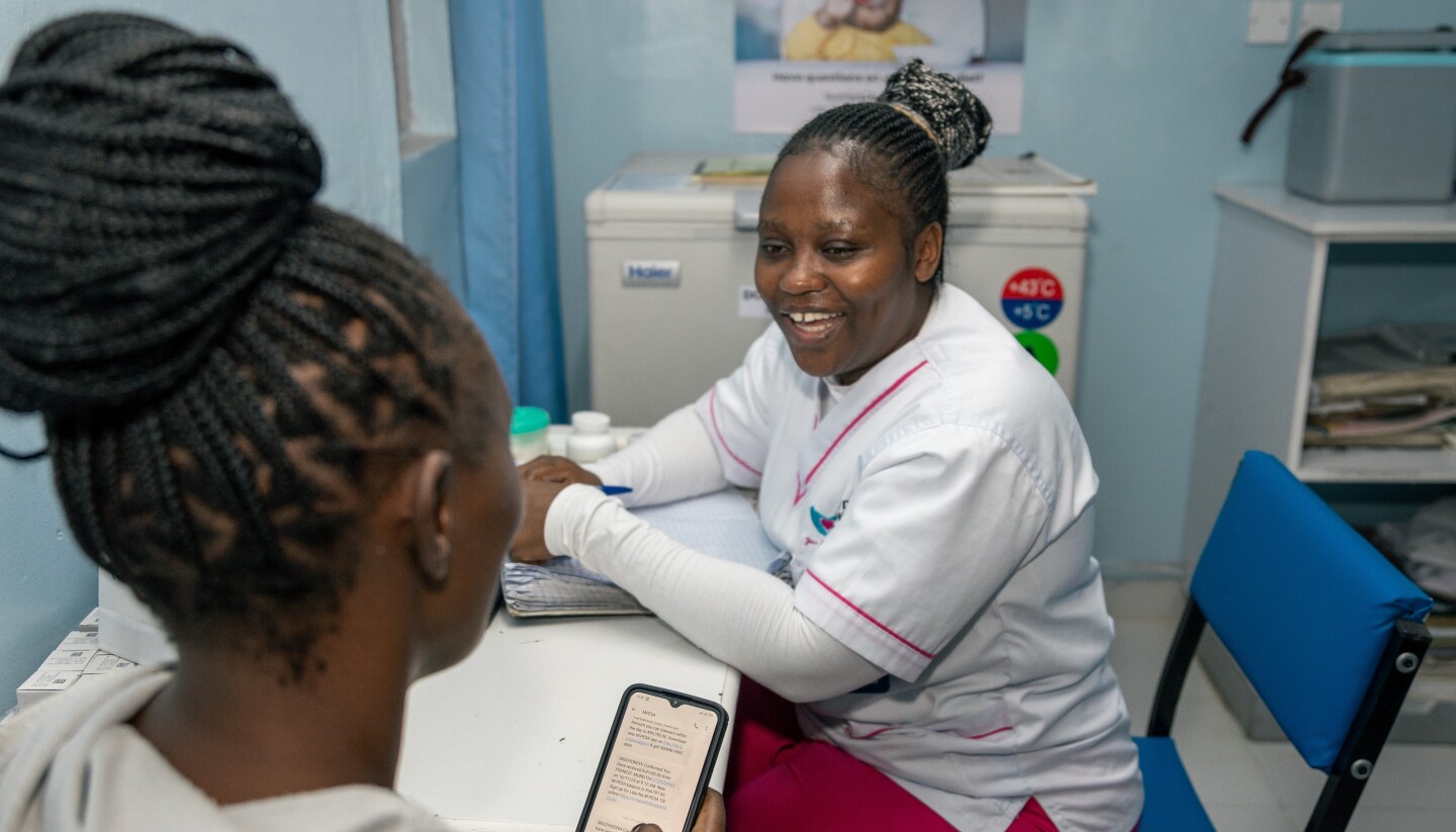homepage cropped - A nurse and a patient at Penda Health, Zimmerman. Photo – J&J_Elphas Ngugi.jpg